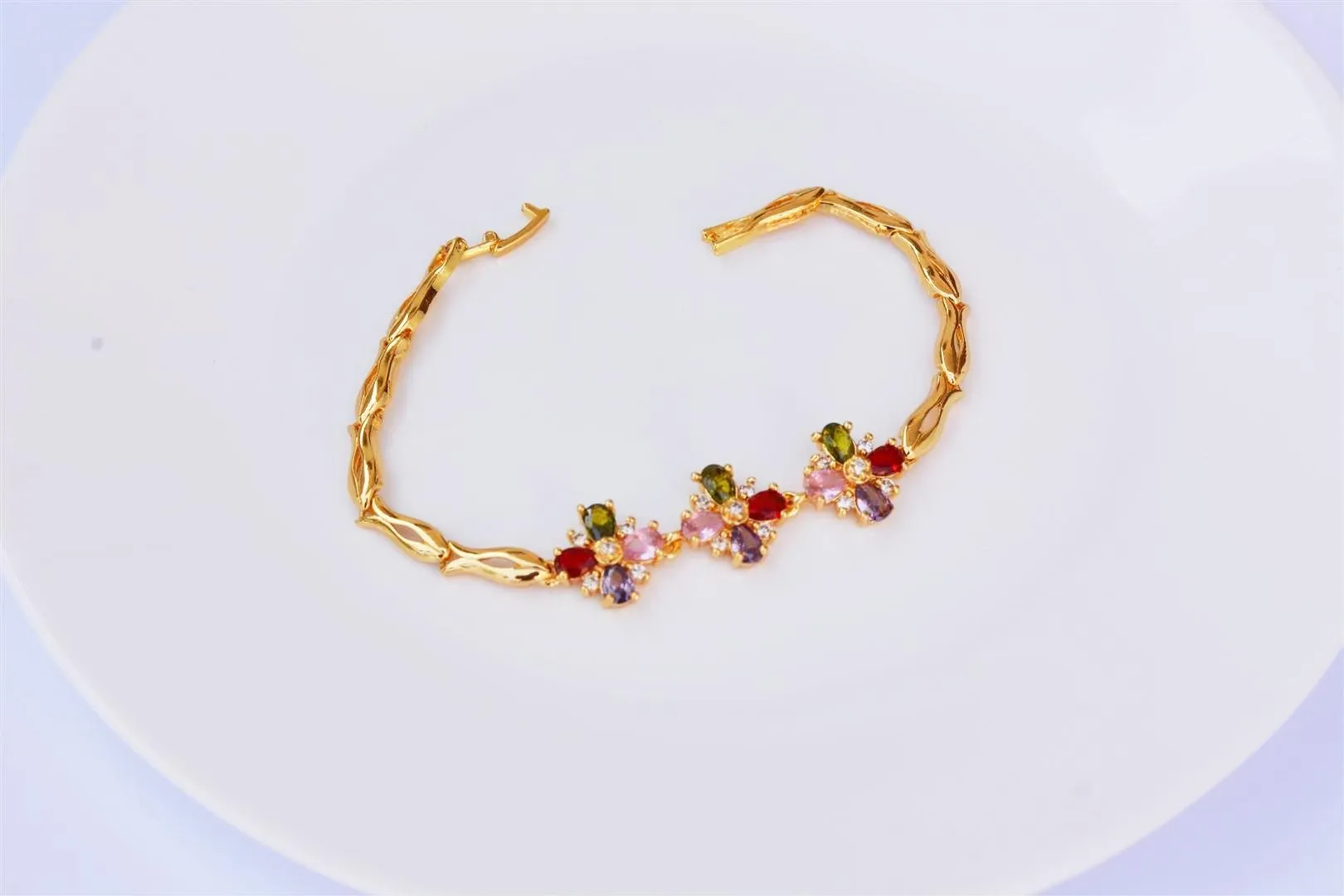 Best Price Gold Multicolor Ad Stones Flower Bracelet